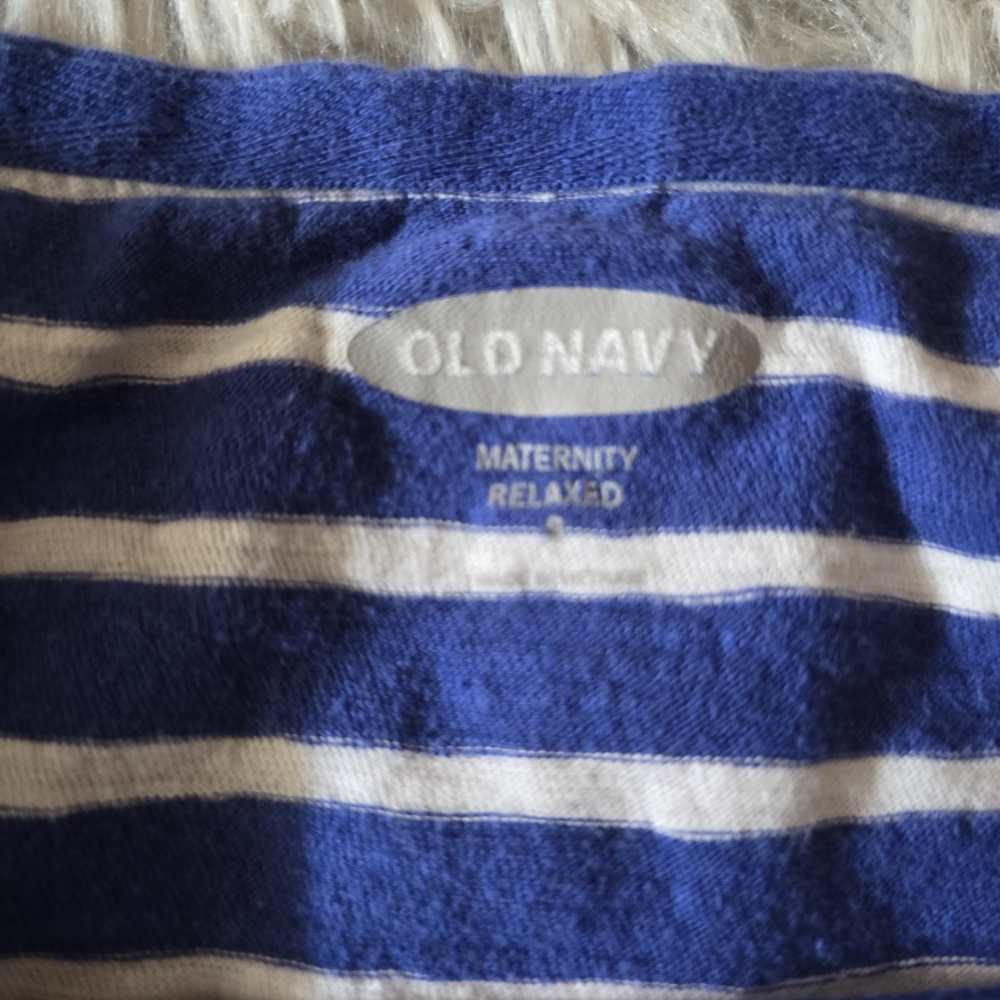 Old Navy Maternity Relaxed Blue and White Striped Short Sleeve Tee - Size Small - Picture 4 of 6